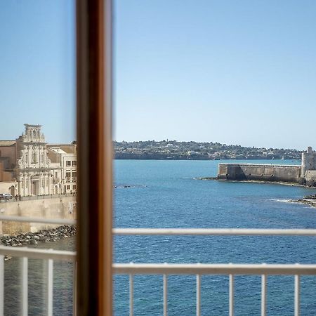 סירקוזה Ortigia Seafront Apartment By Wonderful Italy מראה חיצוני תמונה